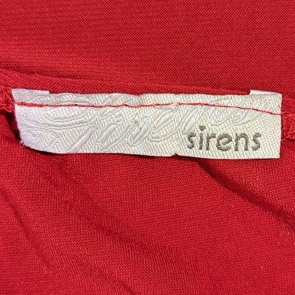 SIRENS top - Picture 5 of 6